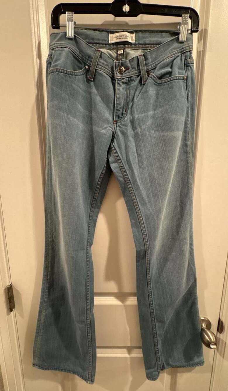 Habitual Jeans Size 27 Blue Powder Wash Bootcut Denim
